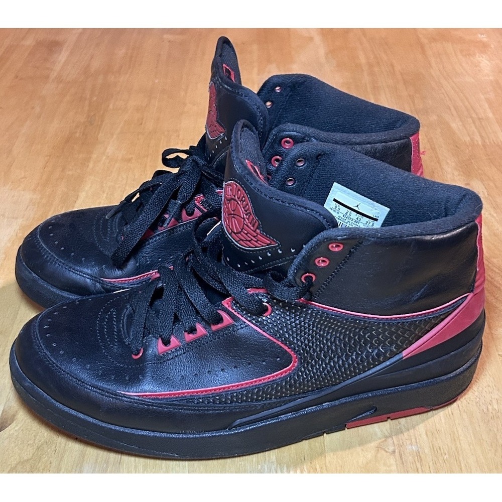 Men's Size 9.5 Nike Air Jordan‎ 2 Retro Alternate 87 Black Red 834274-001